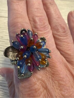 Vintage AVON Hawaiian Shores Pretty Flower Stretch Ring One Size